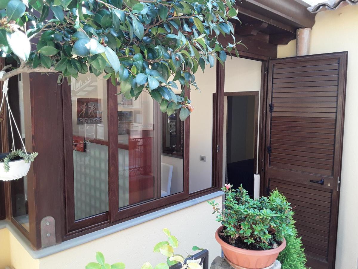 Al Castello B&B Μιλάτσο Εξωτερικό φωτογραφία