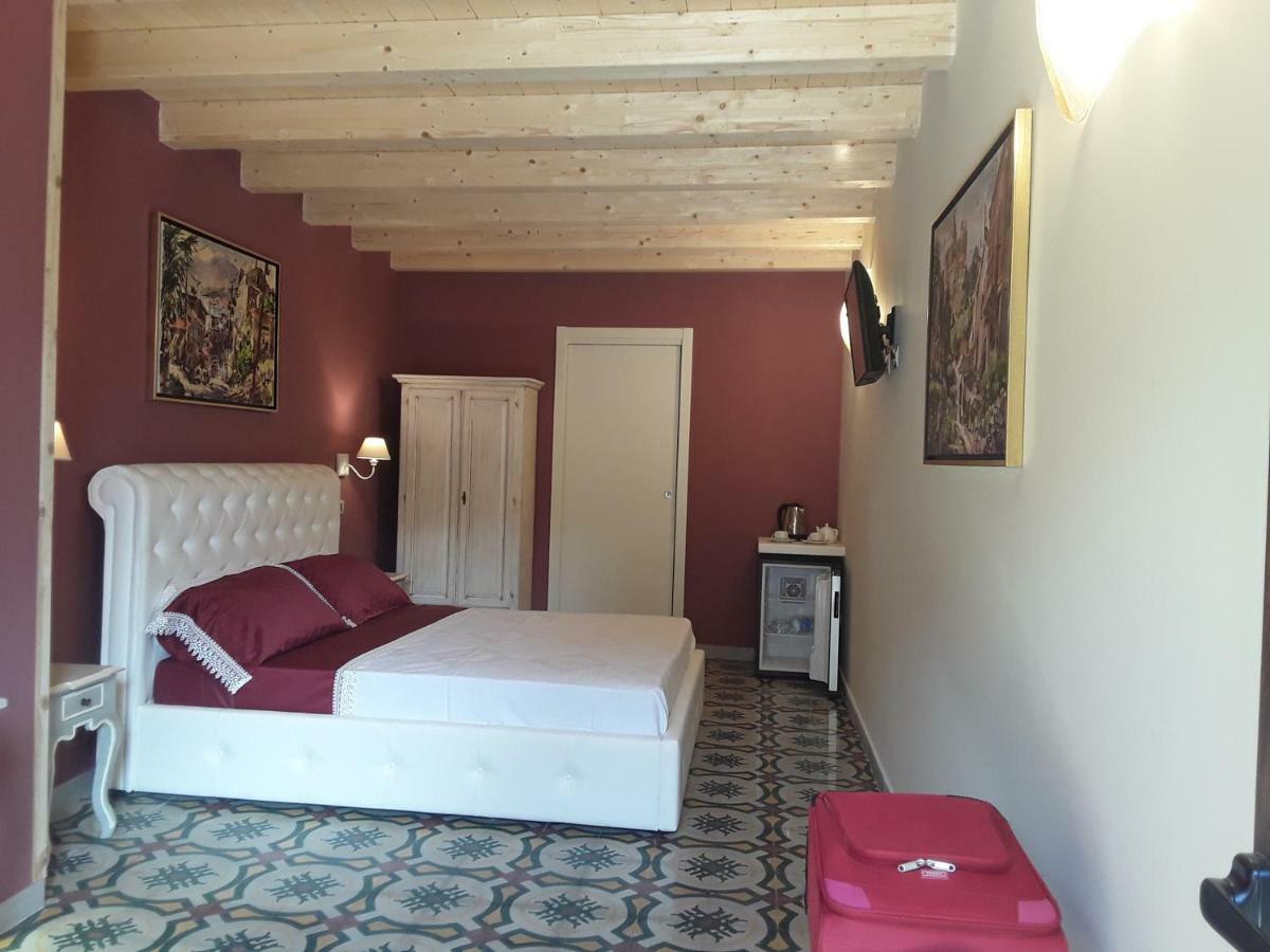 Al Castello B&B Μιλάτσο Εξωτερικό φωτογραφία