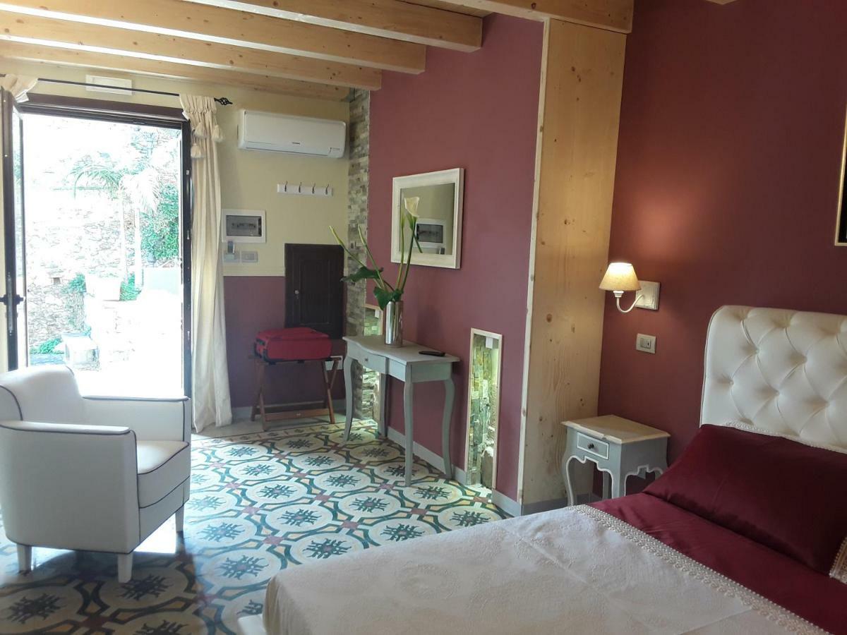 Al Castello B&B Μιλάτσο Εξωτερικό φωτογραφία