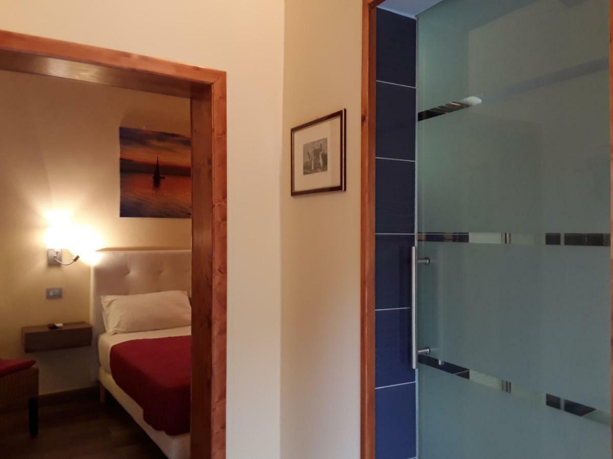 Al Castello B&B Μιλάτσο Εξωτερικό φωτογραφία